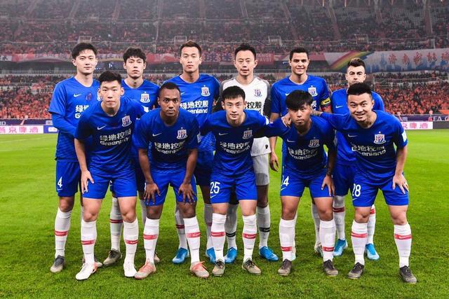 个篮板的出 个篮板的出